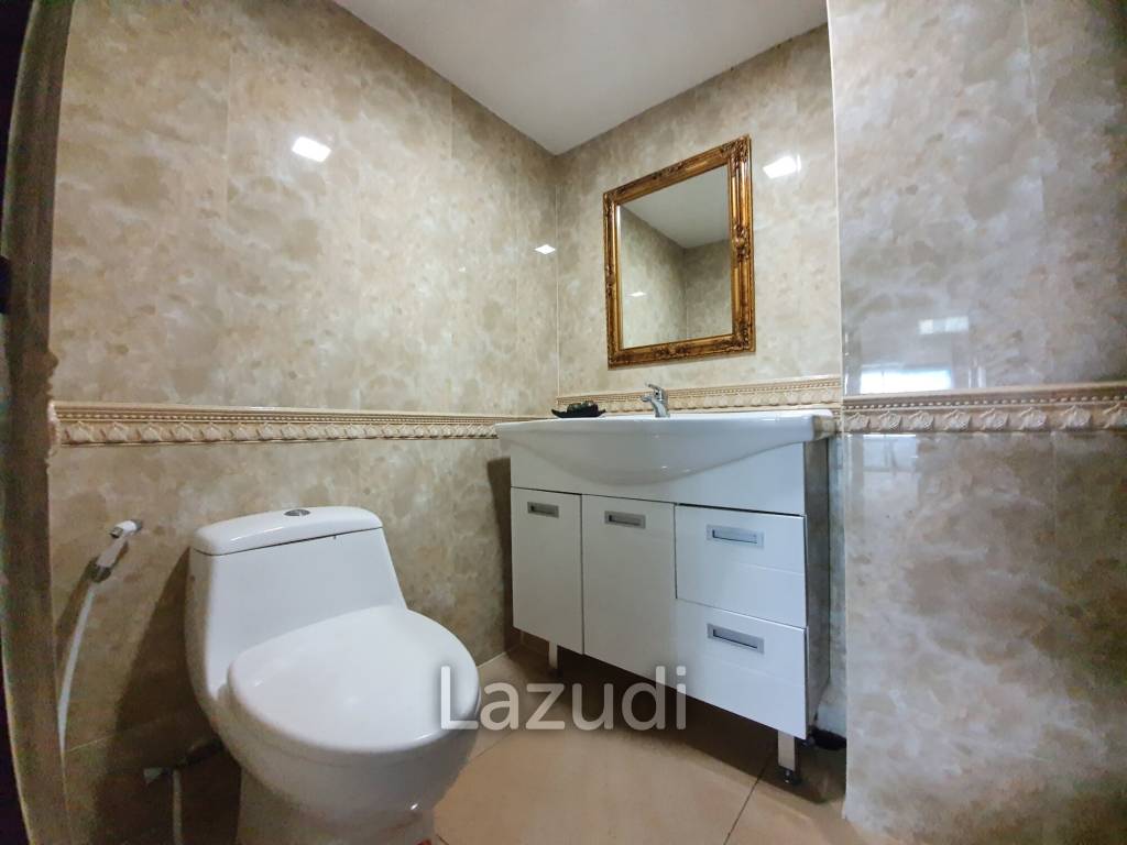2 Bed 138.81 SQ.M. ITF Silom Palace