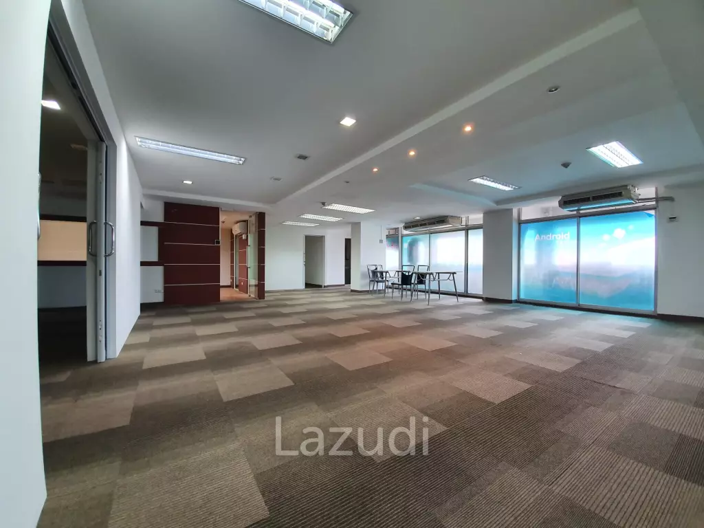 2 Bed 138.81 SQ.M. ITF Silom Palace