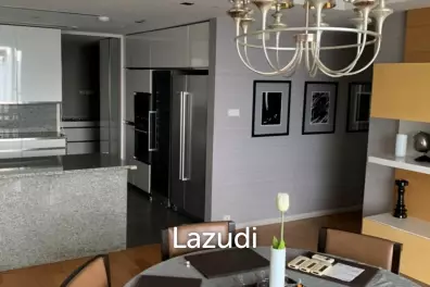 3 Bed 4 Bath 196 SQ.M The Met Condominium
