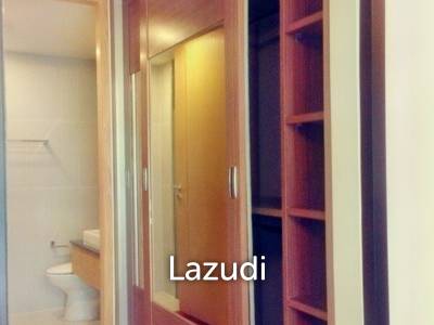 1 Bed 1 Bath 32 SQ.M. SOCIO Ruamrudee