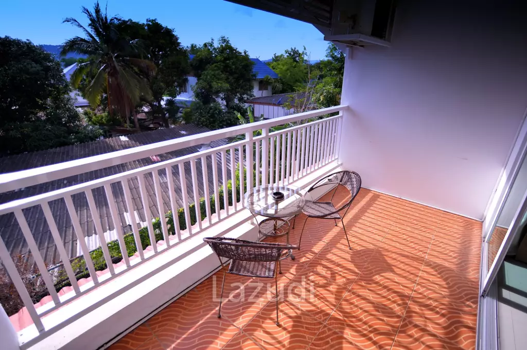 Modern and bright 1 bedroom unit in very central + convenient Hua Hin location