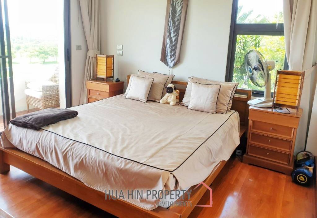 Fabulous 5 Bedroom Villa, on Black Mountain Golf Course, with two golf memberships