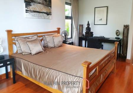 Fabulous 5 Bedroom Villa, on Black Mountain Golf Course, with two golf memberships