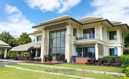 Fabulous 5 Bedroom Villa, on Black Mountain Golf Course, with two golf memberships