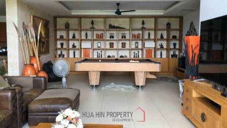 Fabulous 5 Bedroom Villa, on Black Mountain Golf Course, with two golf memberships