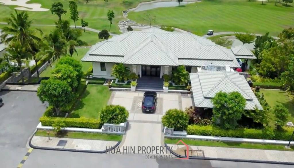 Fabulous 5 Bedroom Villa, on Black Mountain Golf Course, with two golf memberships