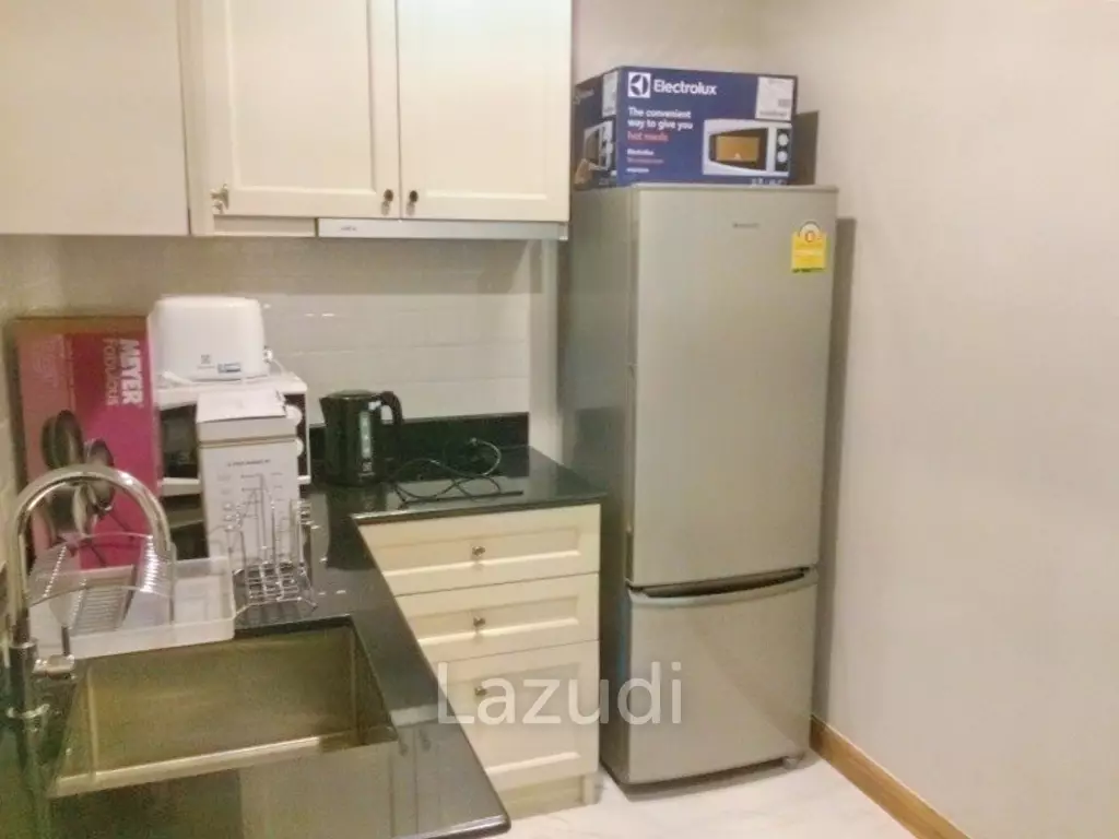 1 Bed 1 Bath 38 SQ.M The Reserve - Kasemsan 3