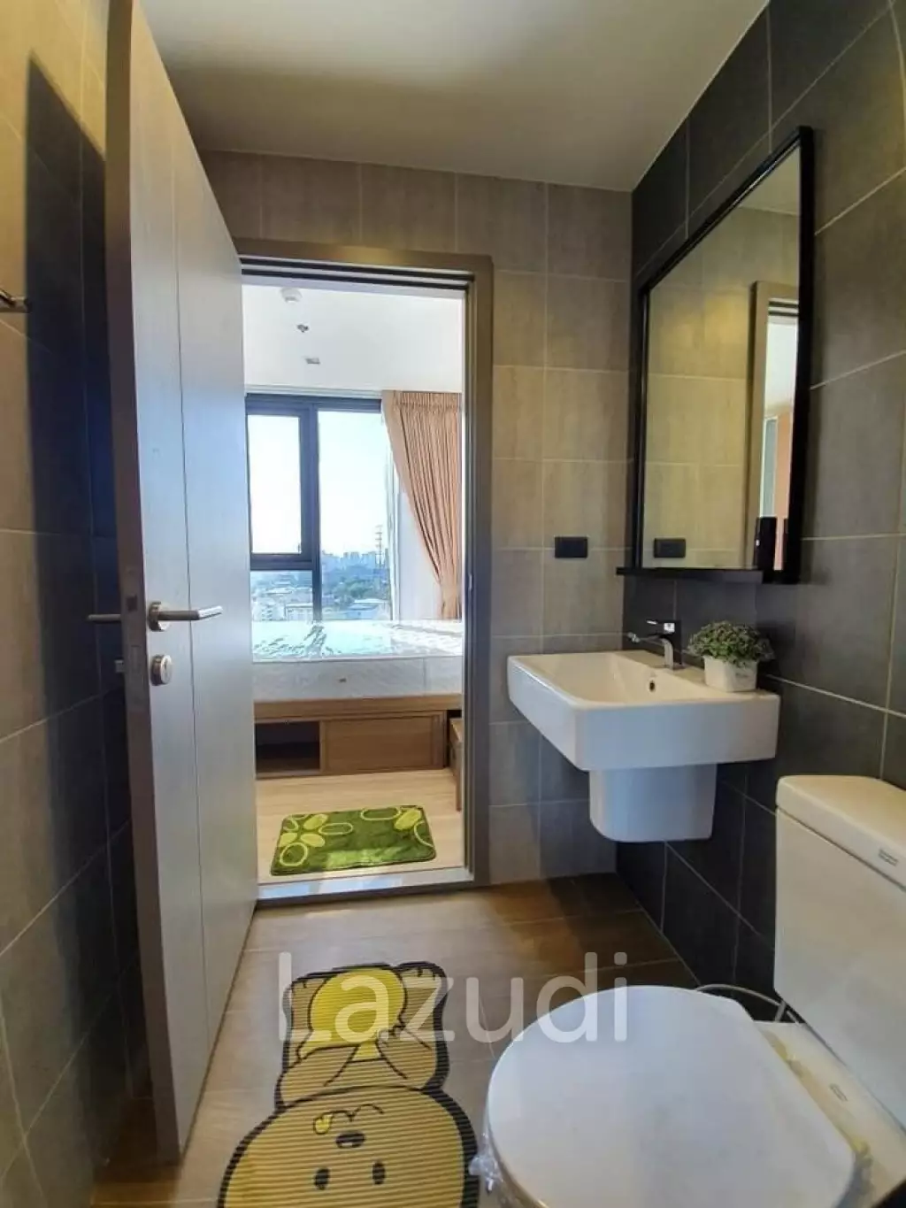 1 Bed 1 Bath 26 SQ.M The BASE Garden Rama 9