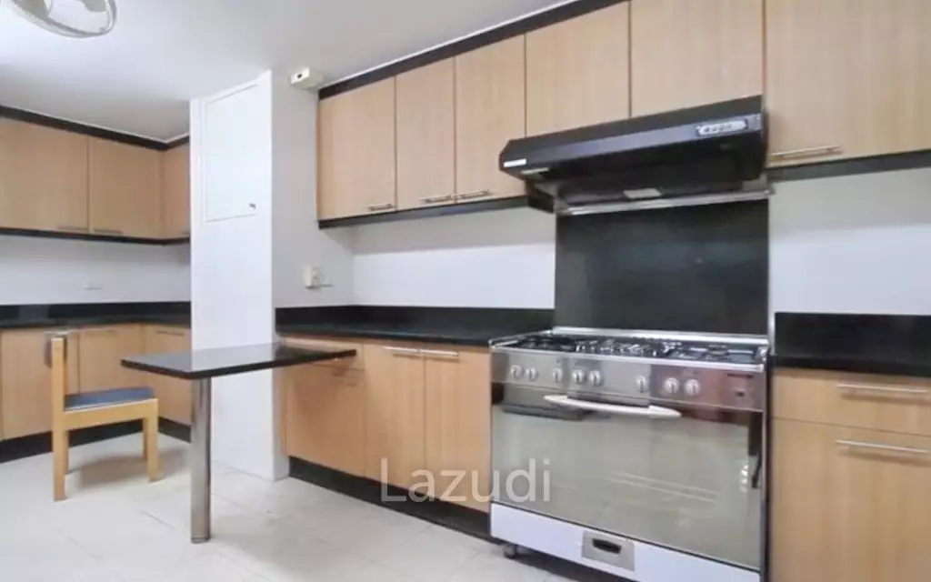 3 Bed 3 Bath 280 SQ.M at Asa Garden