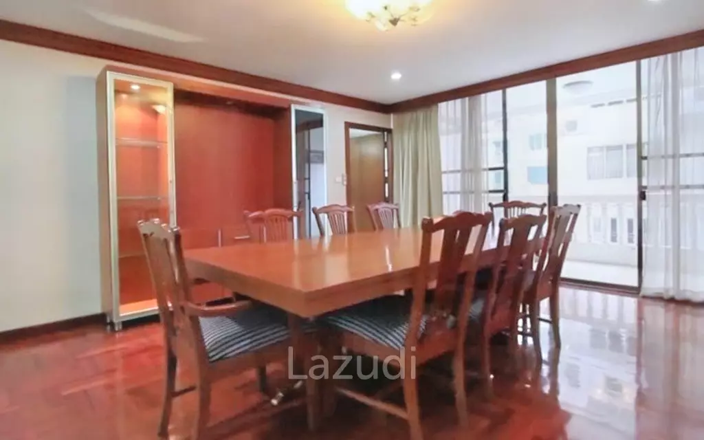 3 Bed 3 Bath 280 SQ.M at Asa Garden