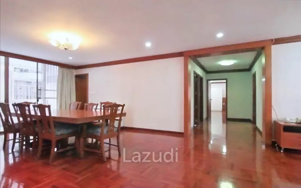3 Bed 3 Bath 280 SQ.M at Asa Garden