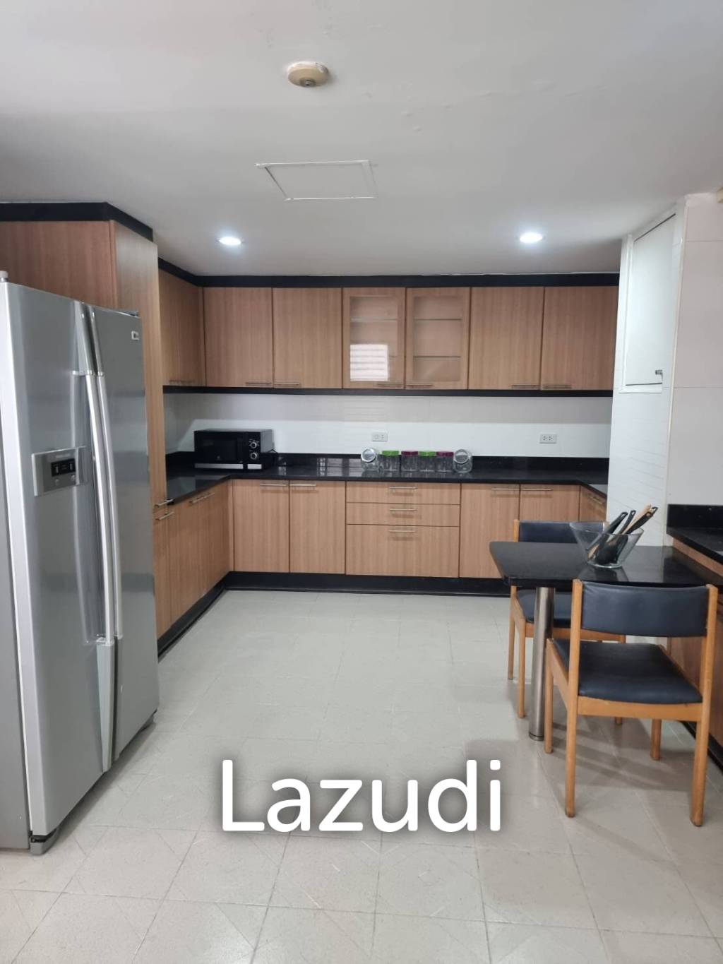 3 Bed 3 Bath 300 SQ.M. at Asa Garden