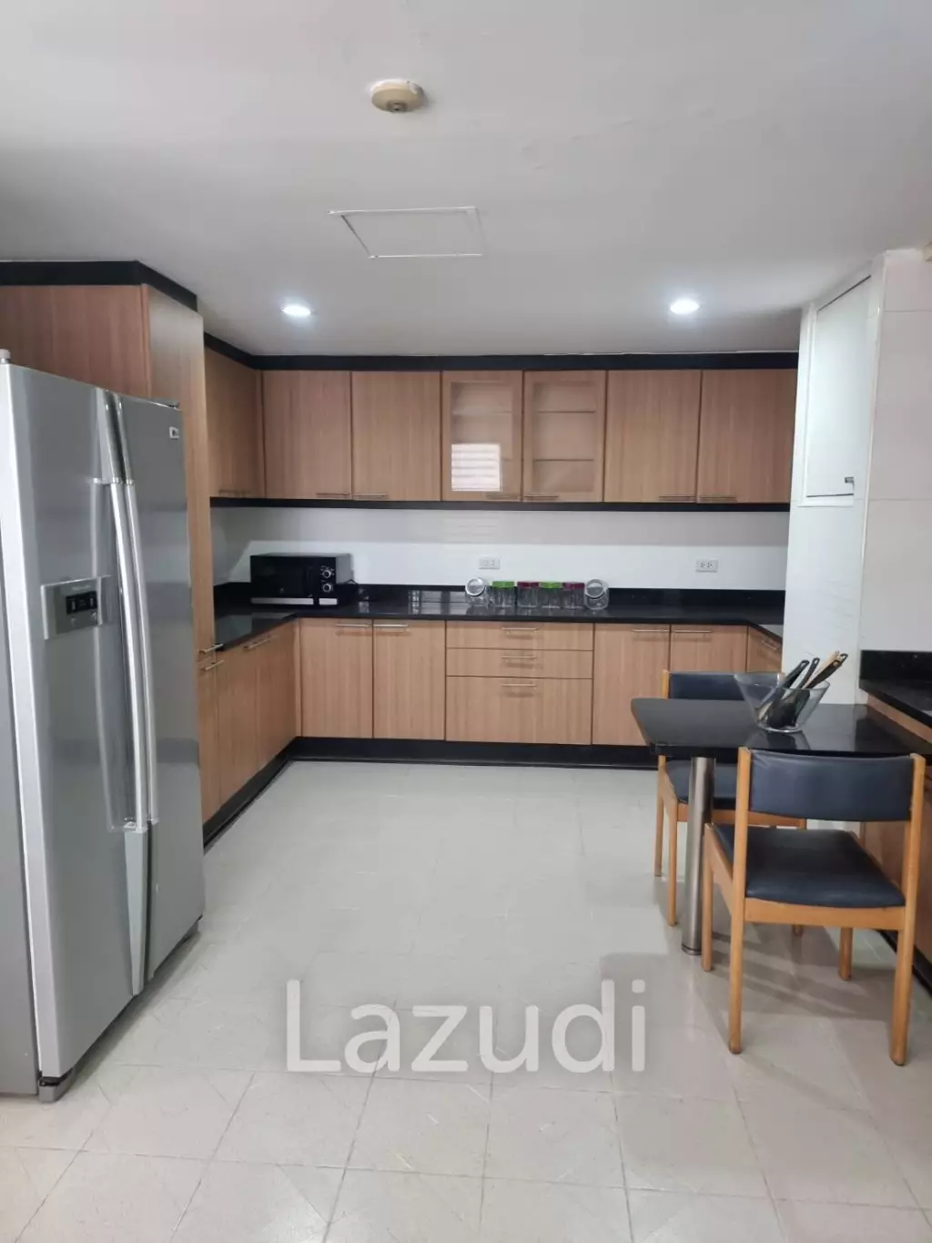 3 Bed 3 Bath 300 SQ.M. at Asa Garden
