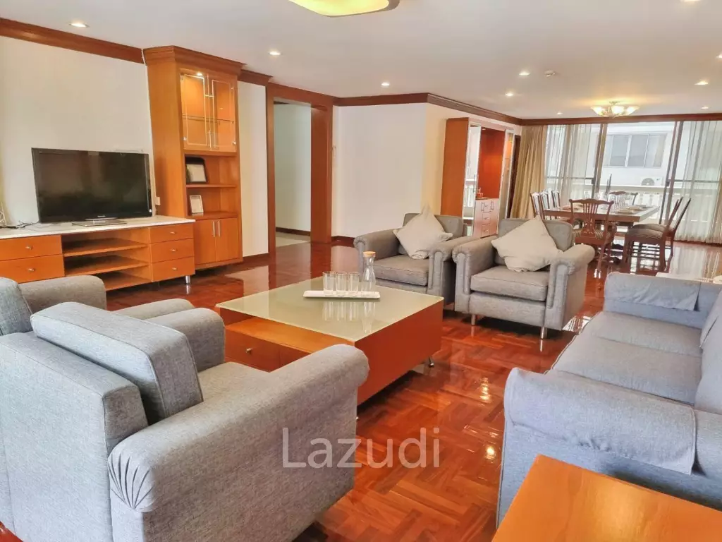 3 Bed 3 Bath 300 SQ.M. at Asa Garden