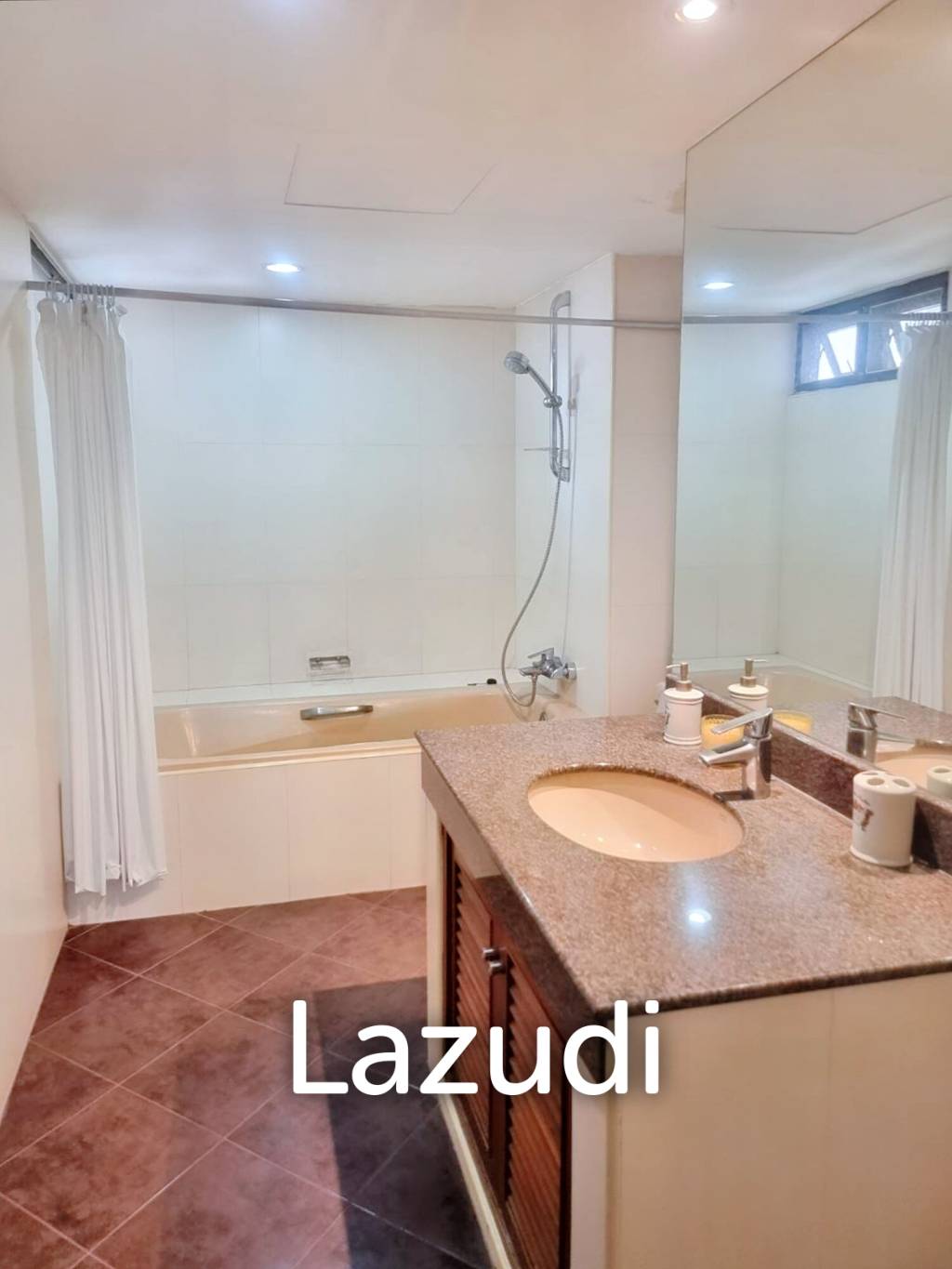 3 Bed 3 Bath 300 SQ.M. at Asa Garden