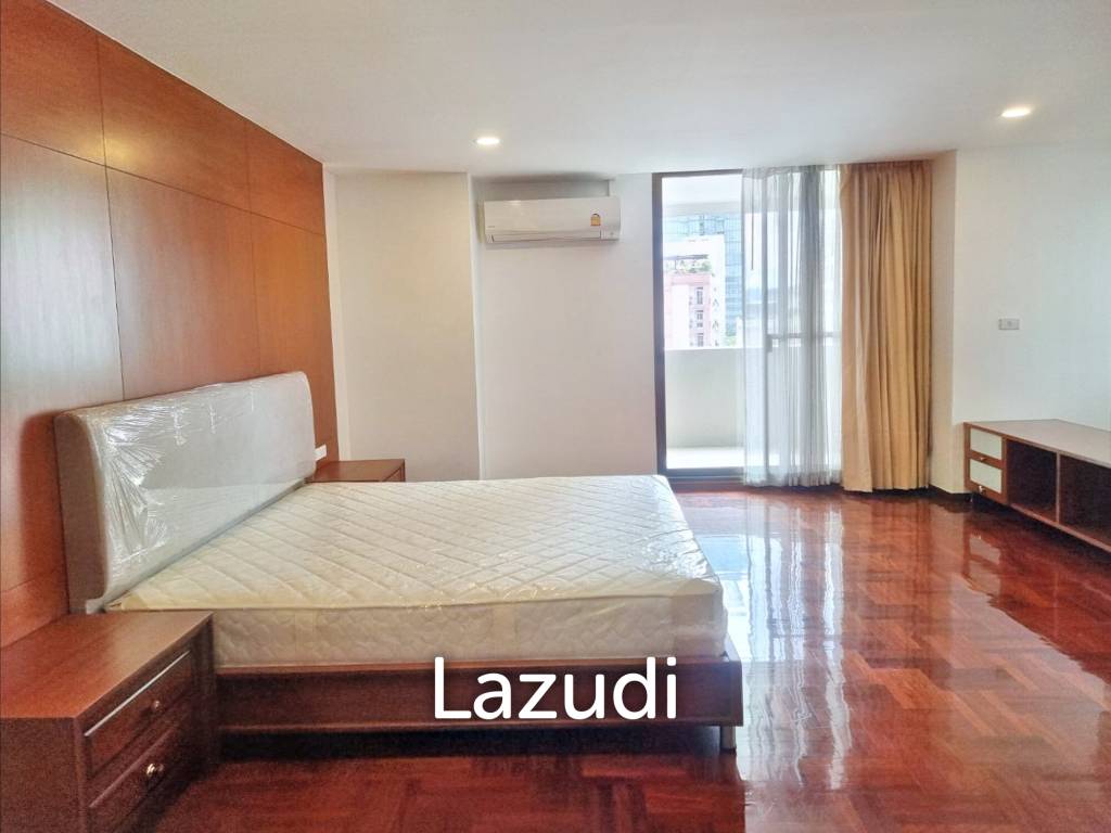 3 Bed 3 Bath 300 SQ.M. at Asa Garden