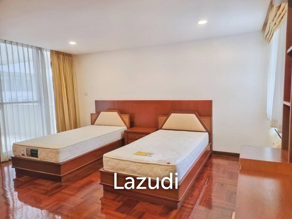 3 Bed 3 Bath 300 SQ.M. at Asa Garden