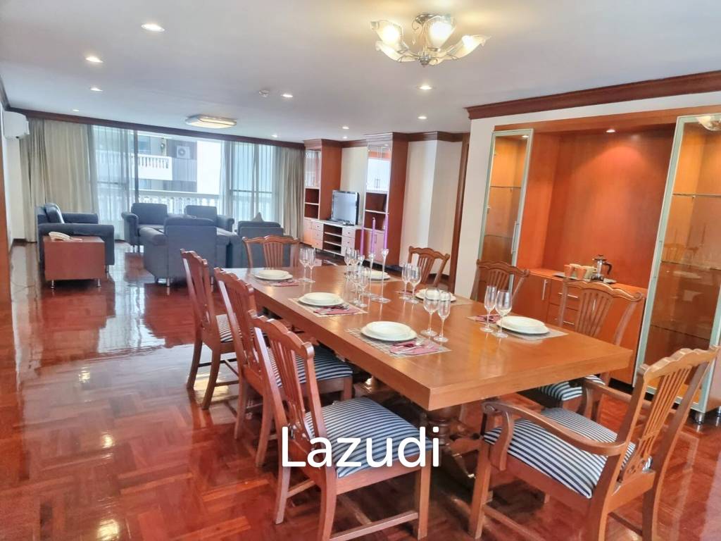 3 Bed 3 Bath 300 SQ.M. at Asa Garden