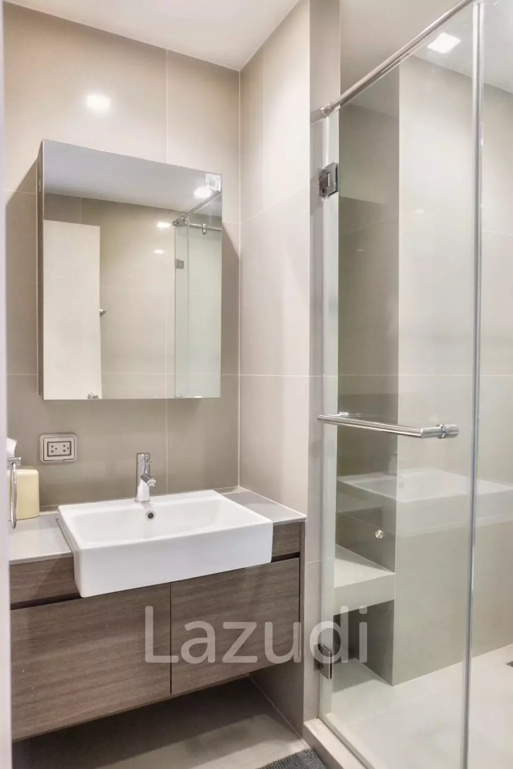 2 Bed 1 Bath 52 SQ.M Quinn Ratchada 17