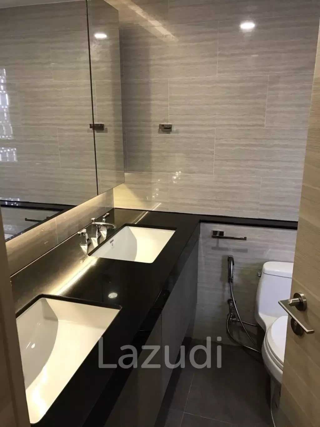 2 Bedrooms 2 Bathrooms 72 SQ.M. Condo For Sale