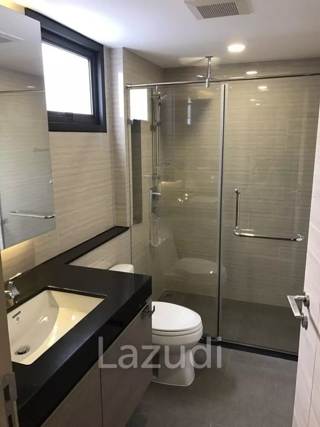 2 Bedrooms 2 Bathrooms 72 SQ.M. Condo For Sale