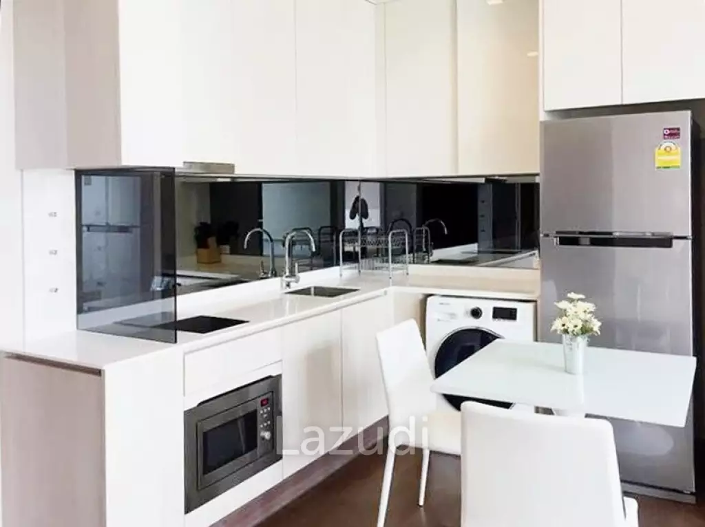 1 Bedroom 1 Bathroom 38 SQ.M Q Asoke