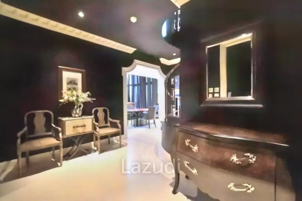 3 Bed 3 Bath136 SQ.M. The Emporio Place