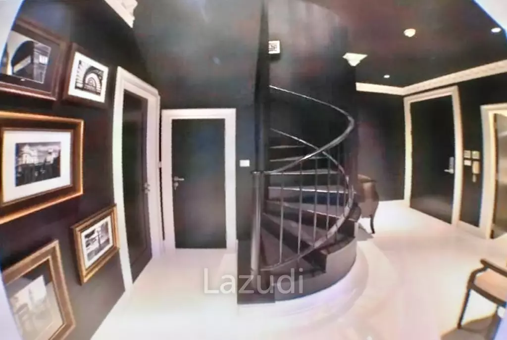 3 Bed 3 Bath136 SQ.M. The Emporio Place