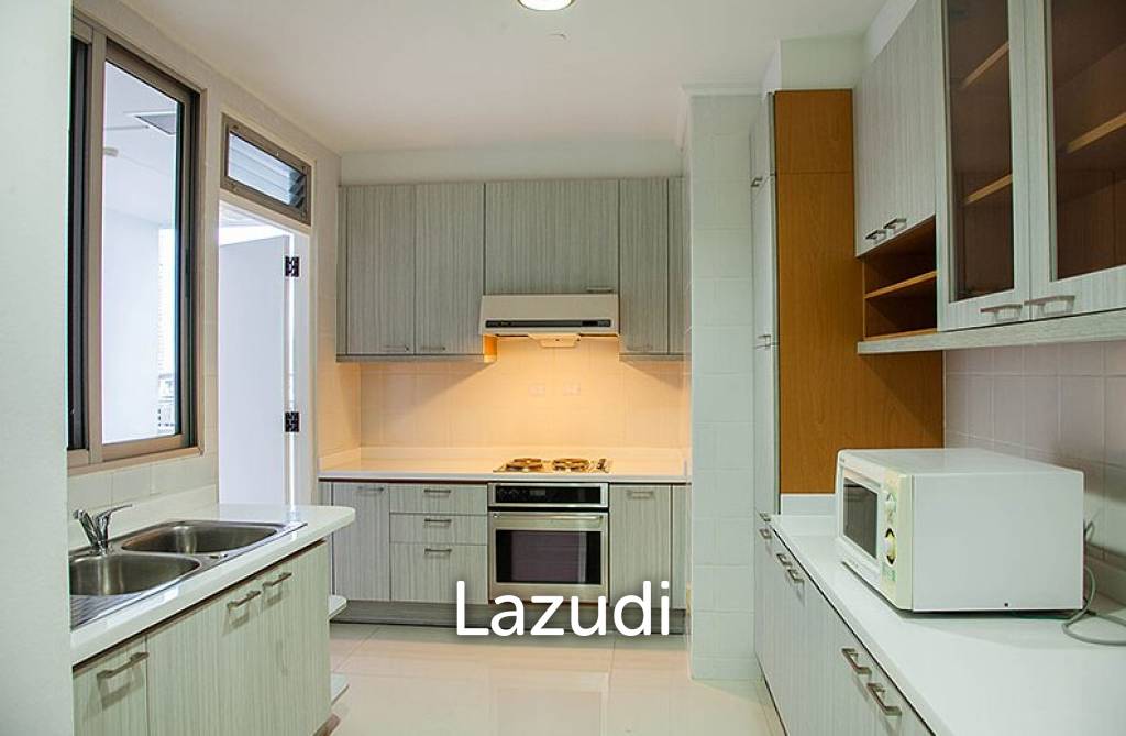 3 Bed 3 Bath 230 SQ.M Krungthep Thani Tower
