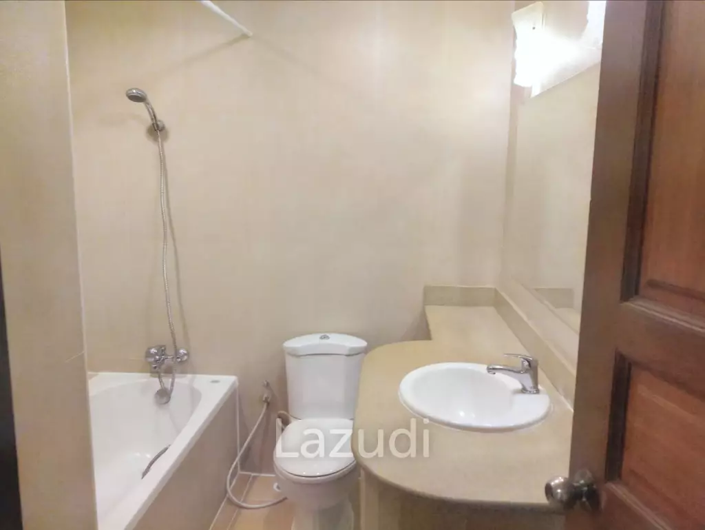 3 Bed 3 Bath 200 SQ.M at Nagara Mansion