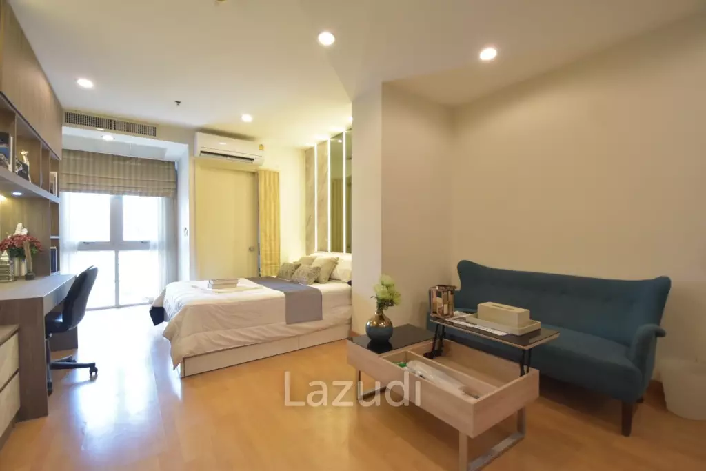 1 Bed 1 Bath 37 SQ.M at Nusasiri Grand