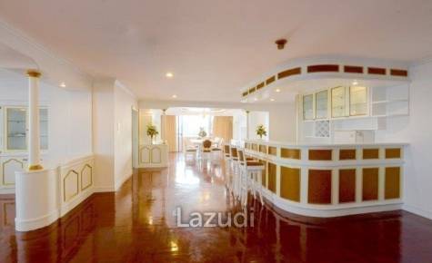 3 Bed 3 Bath 350 SQ.M at Oriental Towers
