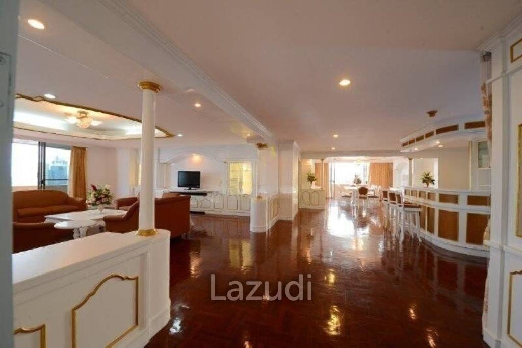 3 Bed 3 Bath 350 SQ.M at Oriental Towers