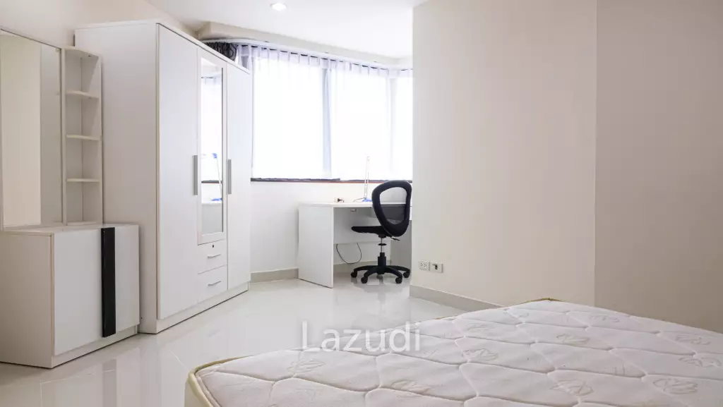 3 Bed 3 Bath 265 SQ.M President Park Sukhumvit24
