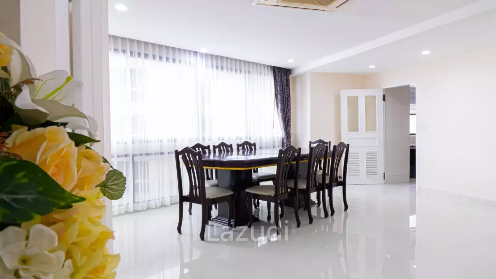 3 Bed 3 Bath 265 SQ.M President Park Sukhumvit24