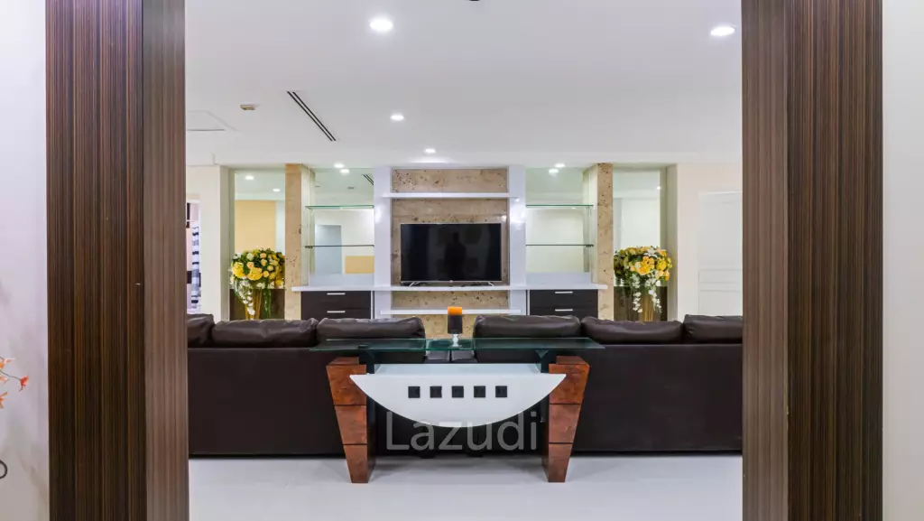3 Bed 3 Bath 265 SQ.M President Park Sukhumvit24