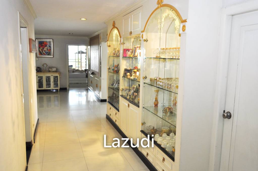 4 Bed 3 Bath 350 SQ.M Oriental Towers