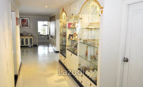 4 Bed 3 Bath 350 SQ.M Oriental Towers
