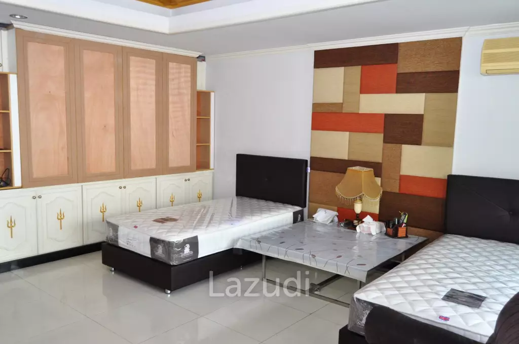4 Bed 3 Bath 350 SQ.M Oriental Towers