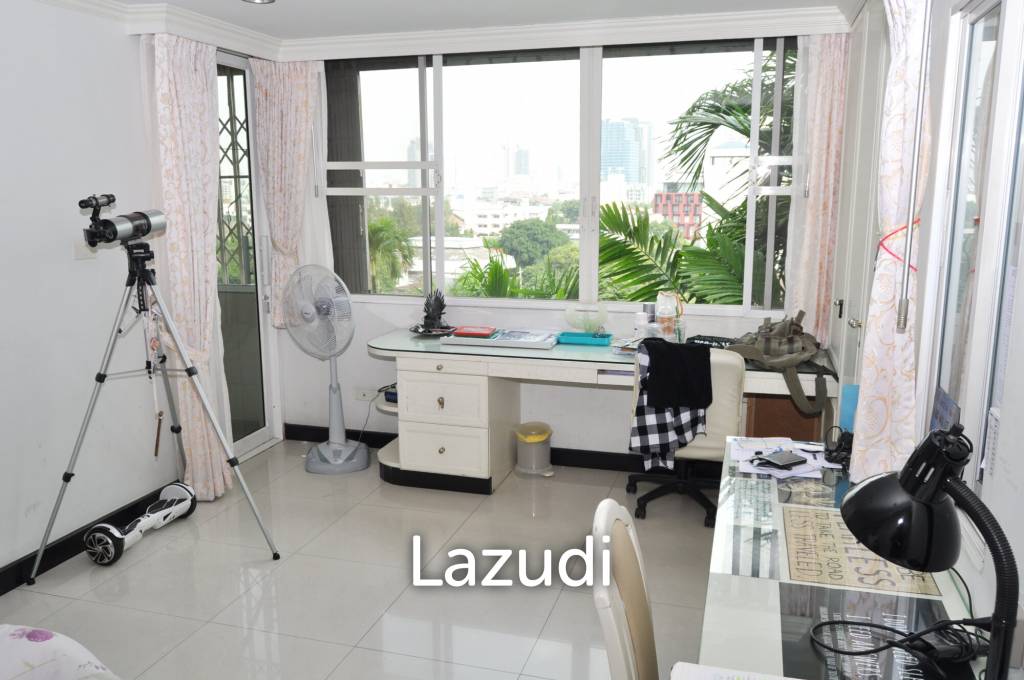 4 Bed 3 Bath 350 SQ.M Oriental Towers
