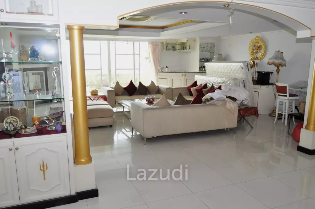 4 Bed 3 Bath 350 SQ.M Oriental Towers