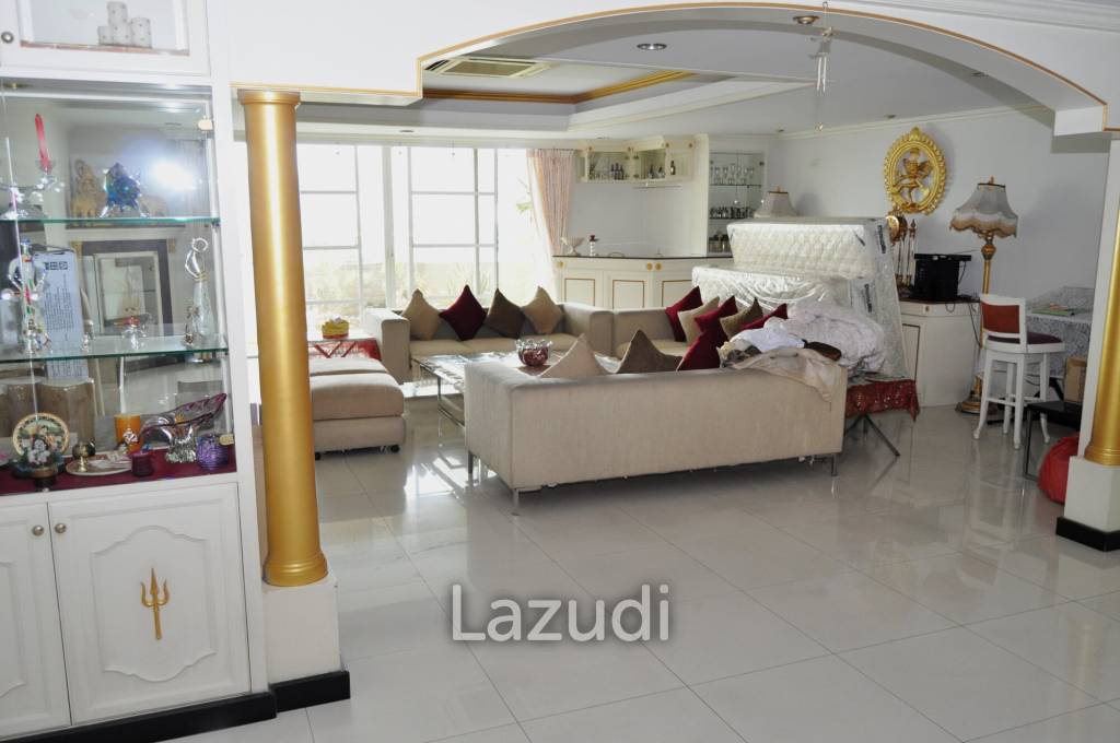 4 Bed 3 Bath 350 SQ.M Oriental Towers