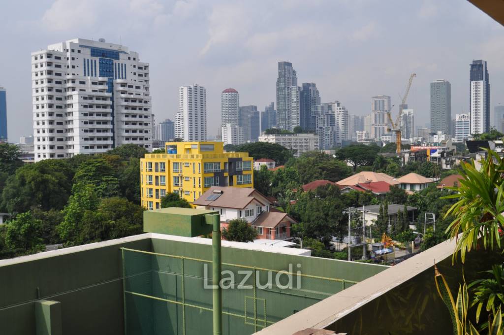 4 Bed 3 Bath 350 SQ.M Oriental Towers