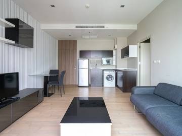Noble Reveal / Condo For Rent / 1 Bedroom / 45 SQM / BTS Ekkamai / Bangkok