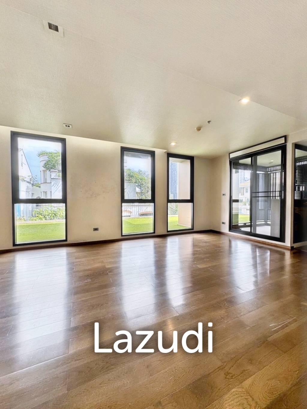 3 Bed 171.44 SQ.M. The Hudson Sathorn 7