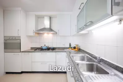 3 Bed 4 Bath 250 SQ.M The Grand Sethiwan