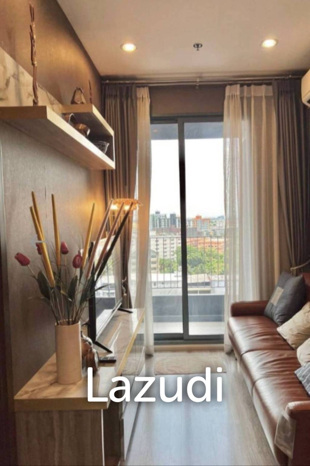 1 Bed 1 Bath 35.42 SQ.M IDEO Mobi Sukhumvit 66
