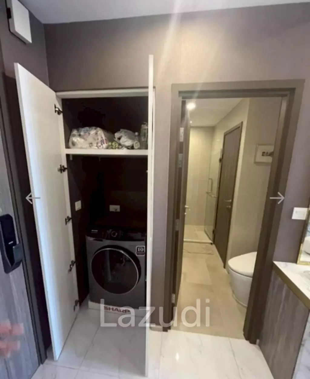 1 Bed 1 Bath 35.42 SQ.M IDEO Mobi Sukhumvit 66