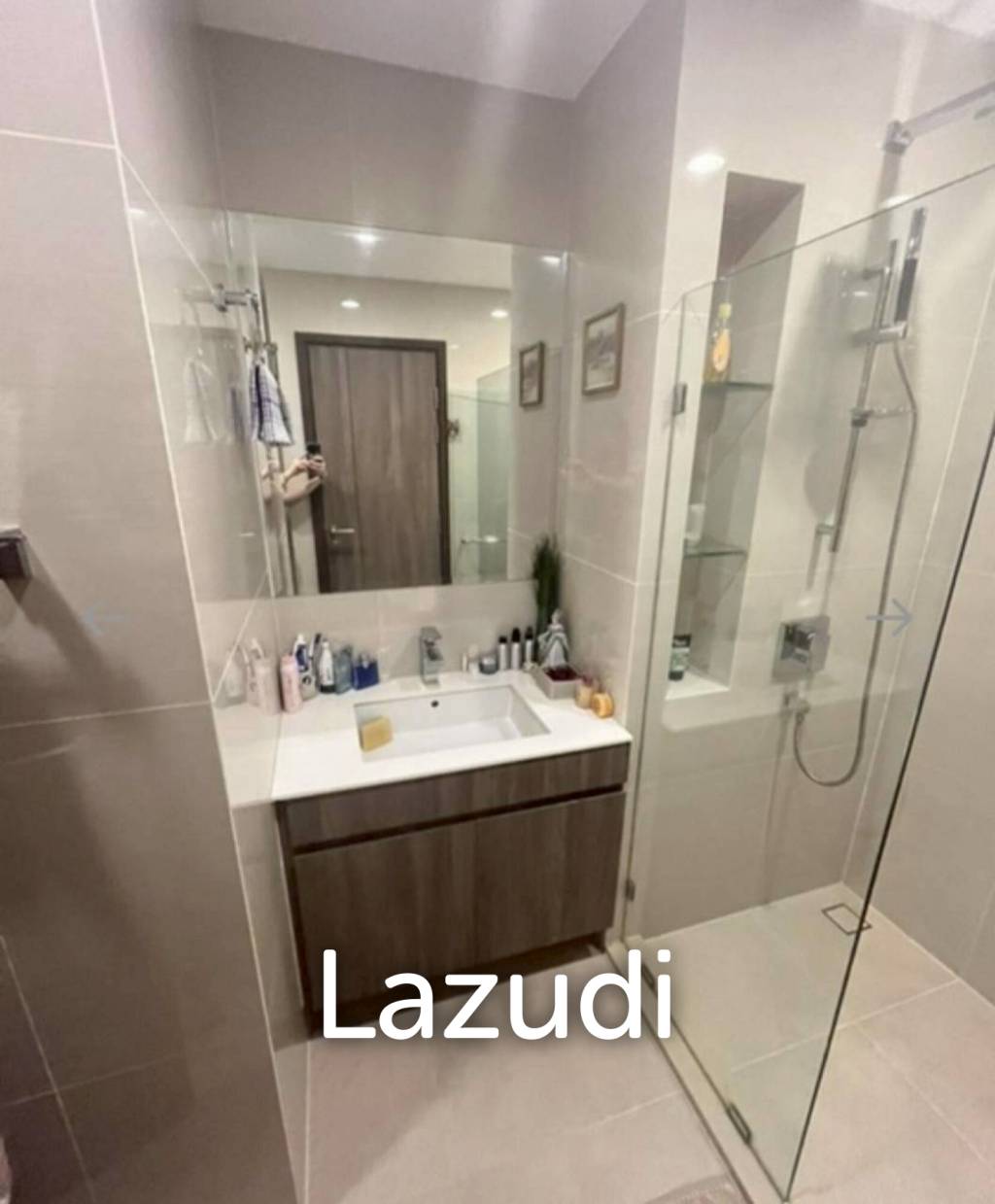 1 Bed 1 Bath 35.42 SQ.M IDEO Mobi Sukhumvit 66