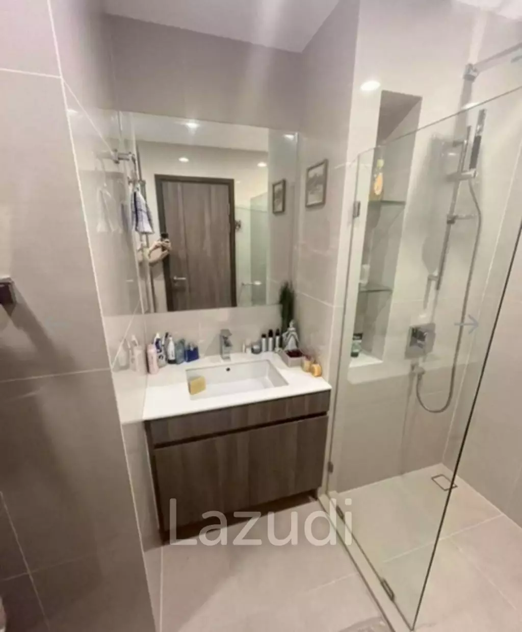 1 Bed 1 Bath 35.42 SQ.M IDEO Mobi Sukhumvit 66